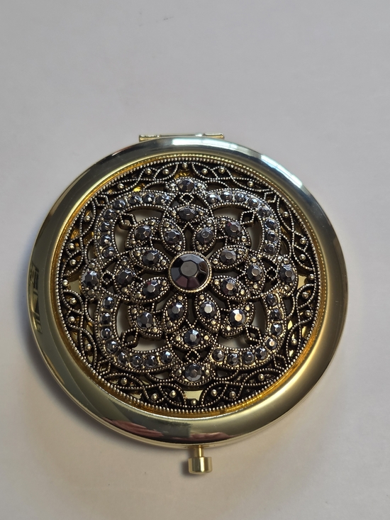 Accessories - Vtg Monet Gold-Tone Intricate Filigree Jeweled Dual Sided Compact Mirror w Box